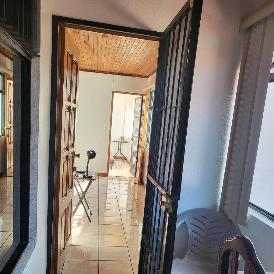 Don Carlos Place Upper Unit Алахуела Екстер'єр фото